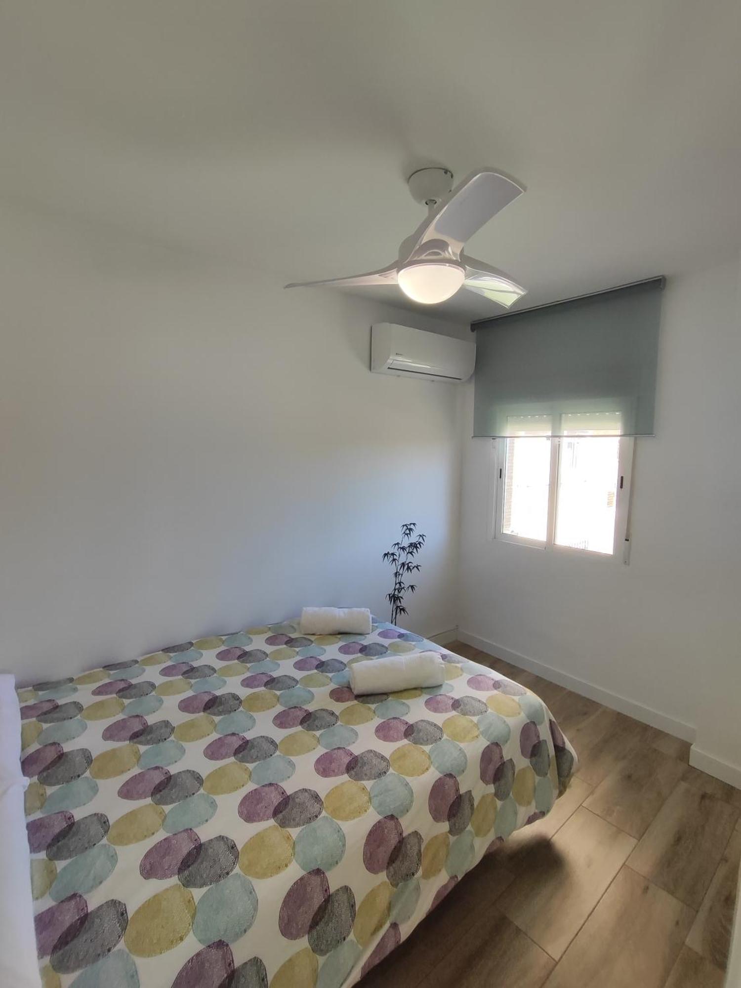 Apartamento Malaga 300 Metros De La Playa Exterior foto